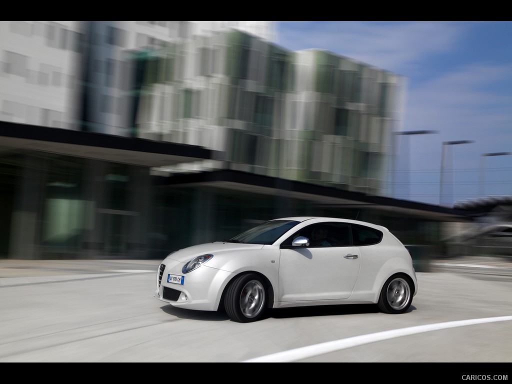 Alfa Romeo MiTo 1.4 Multiair Wallpaper 