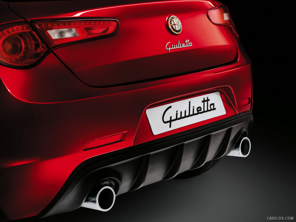2015 Alfa Romeo Giulietta Sprint Exhaust Hd Wallpaper 65