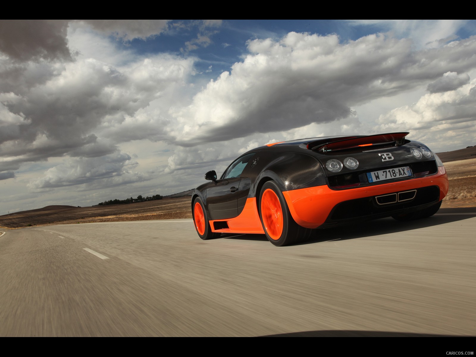 Bugatti Veyron Super Sport - Orange & Black | Wallpaper #41 | 1600x1200