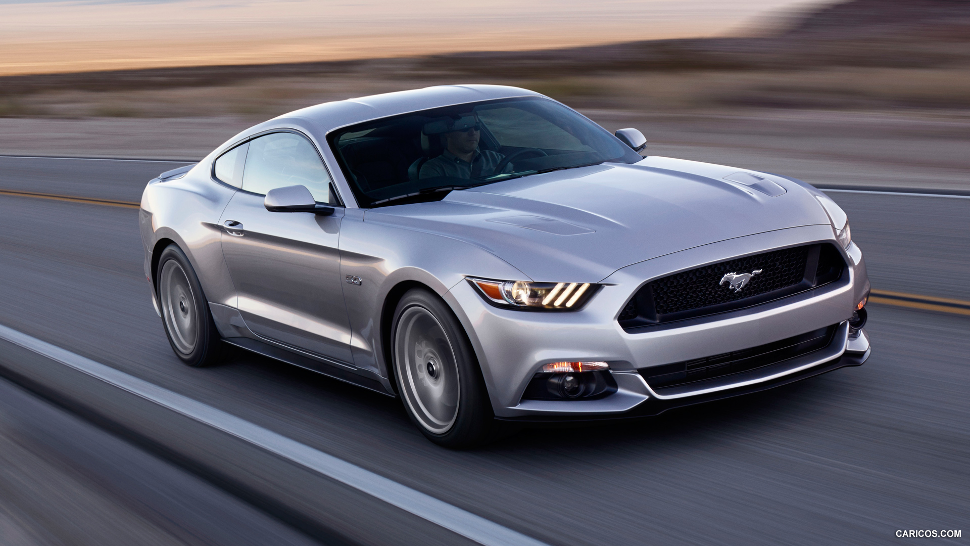 ford mustang 2015 
