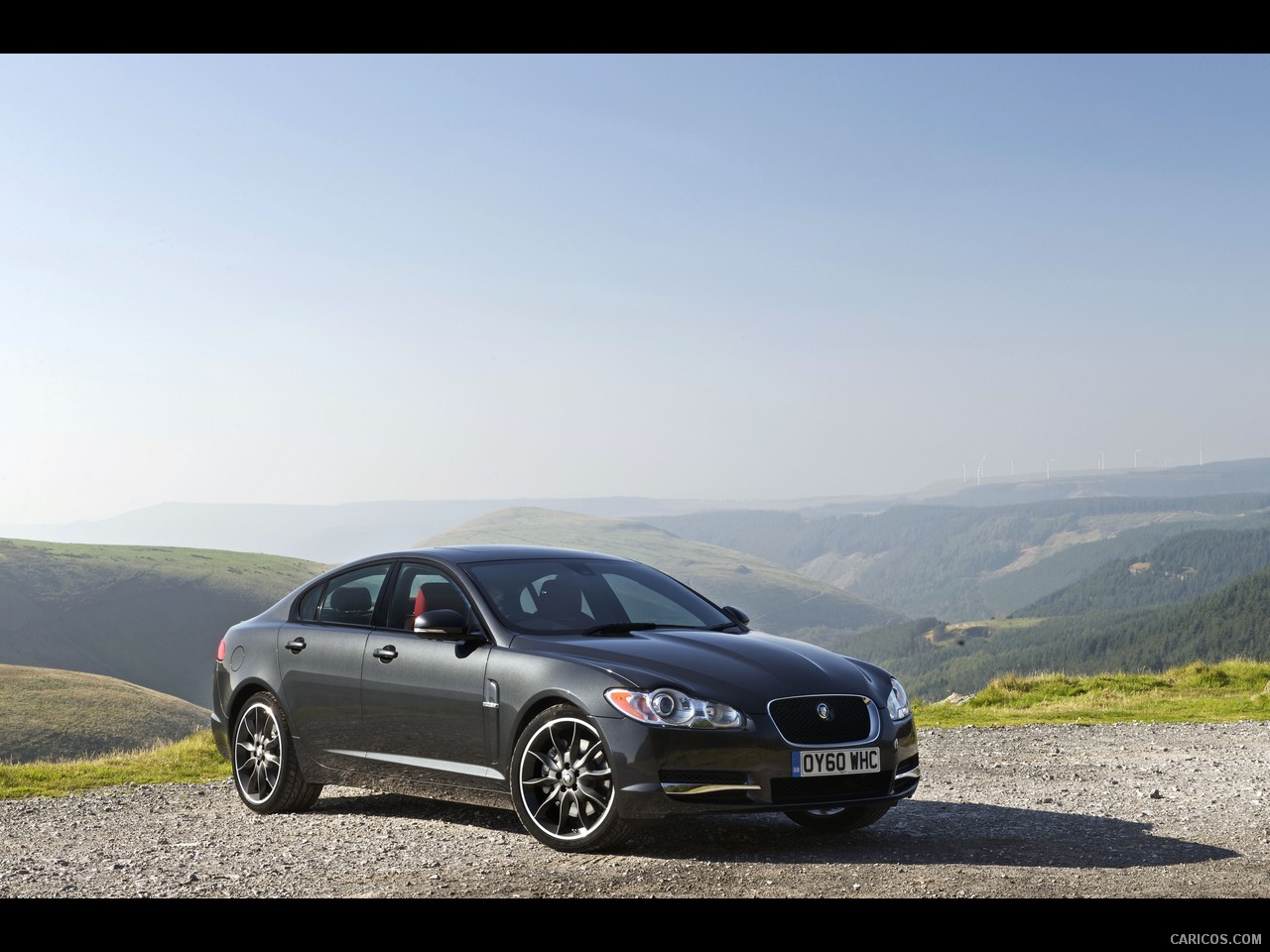 Jaguar XF Black Pack (2011) Front Right Quarter Wallpaper 12