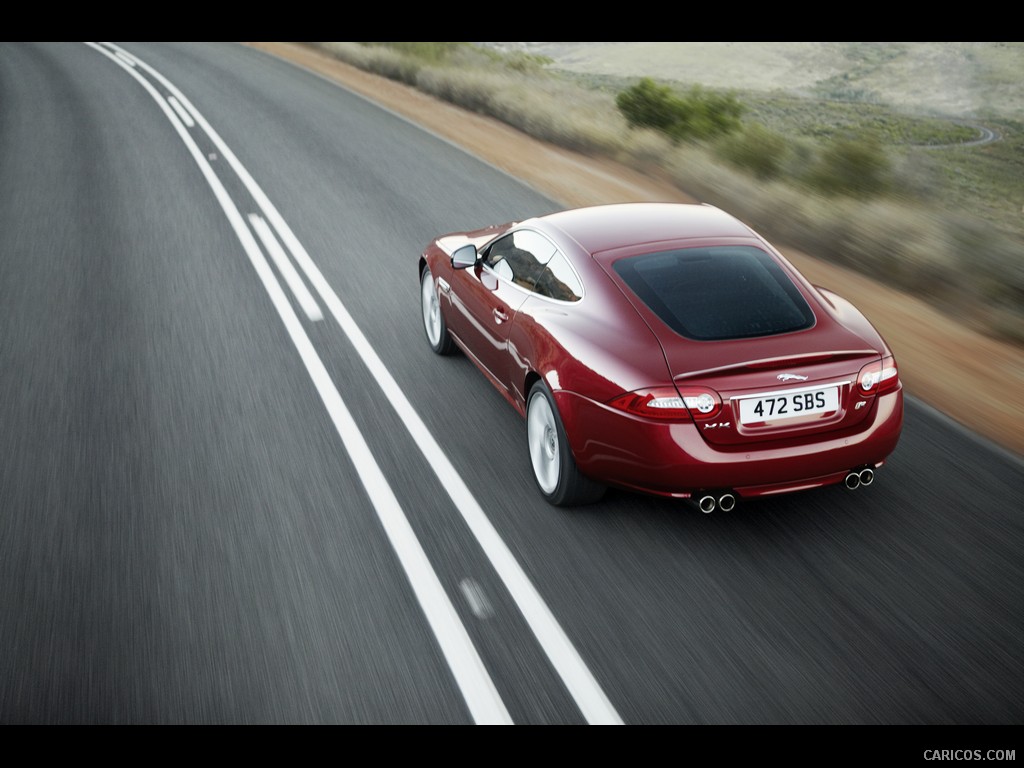 Jaguar XKR Wallpaper 
