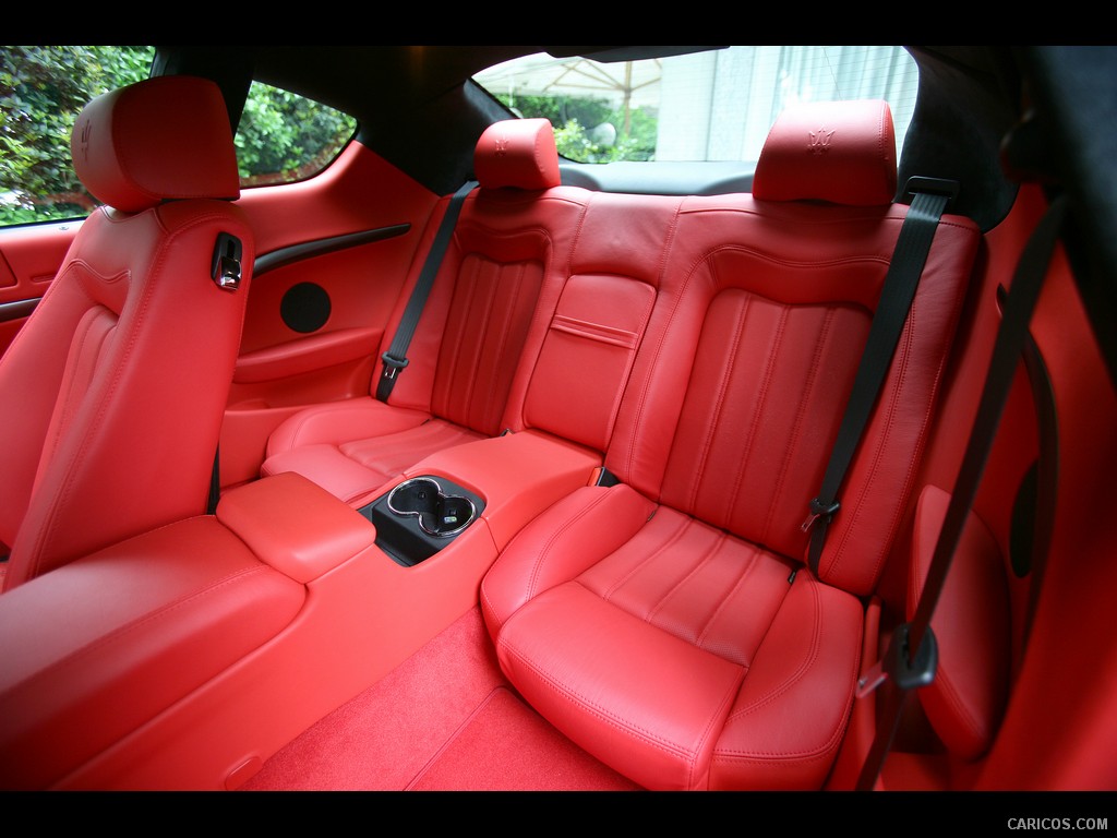 Maserati GranTurismo S Automatic Wallpaper 