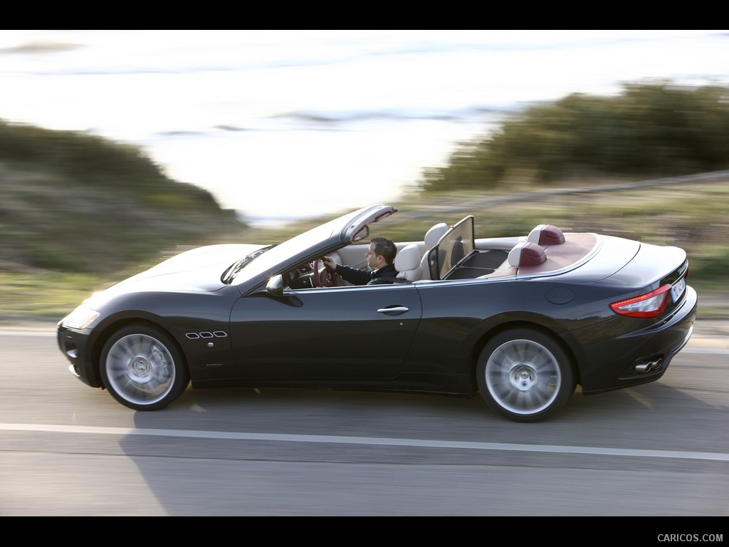 2011 Maserati GranCabrio - Top Down - Side View Photo, 1024x768, #11 of 59