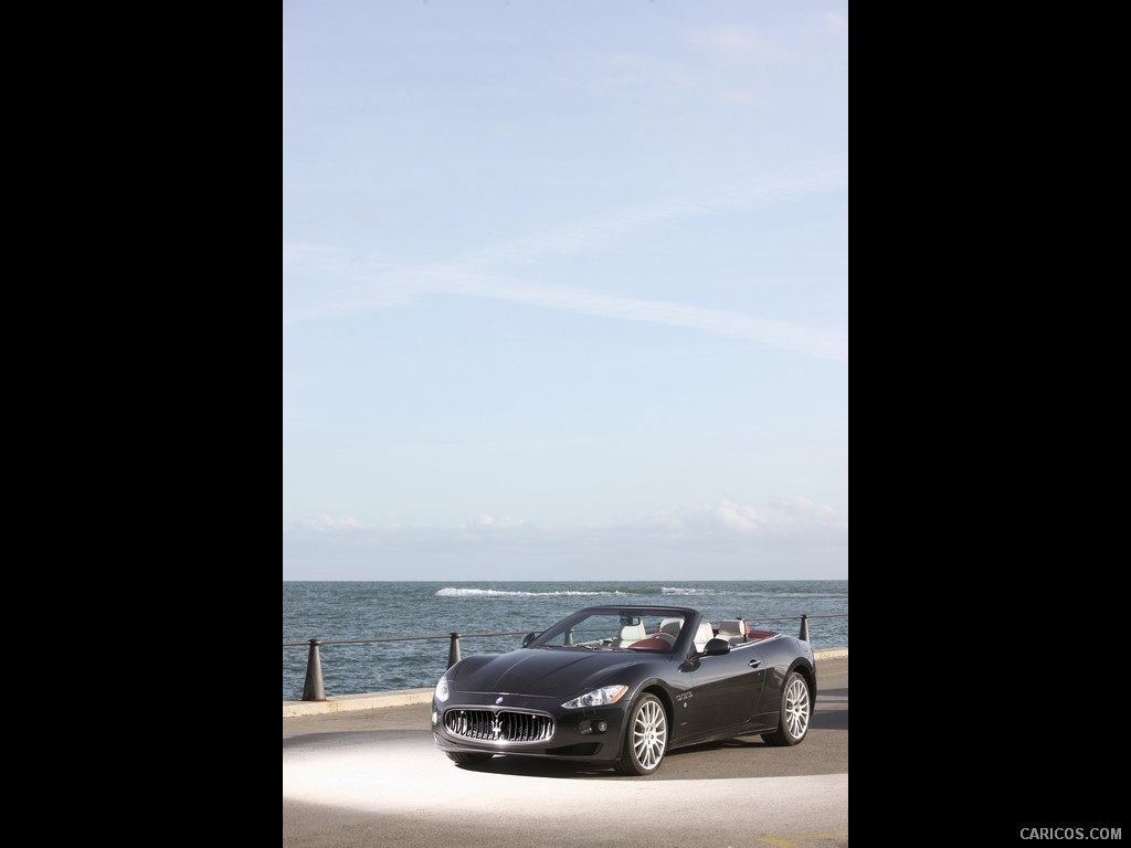 2011 Maserati GranCabrio - Top Down - Front Left Quarter View Photo, 1024x768, #6 of 59