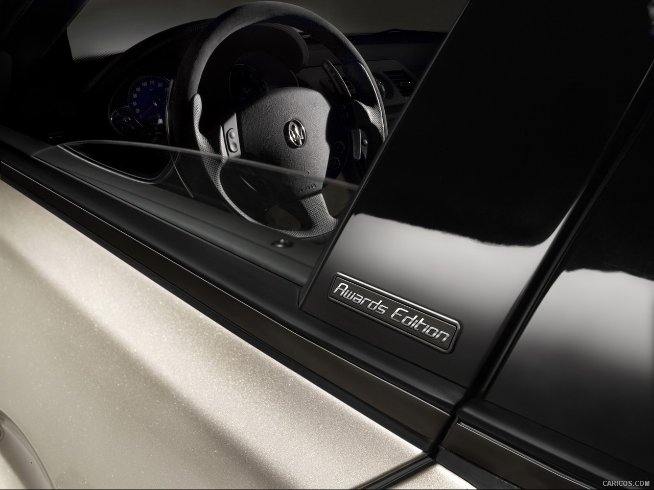 Maserati Quattroporte Sport GT S Awards Edition (2011)  - Interior, 1280x960, #8 of 8