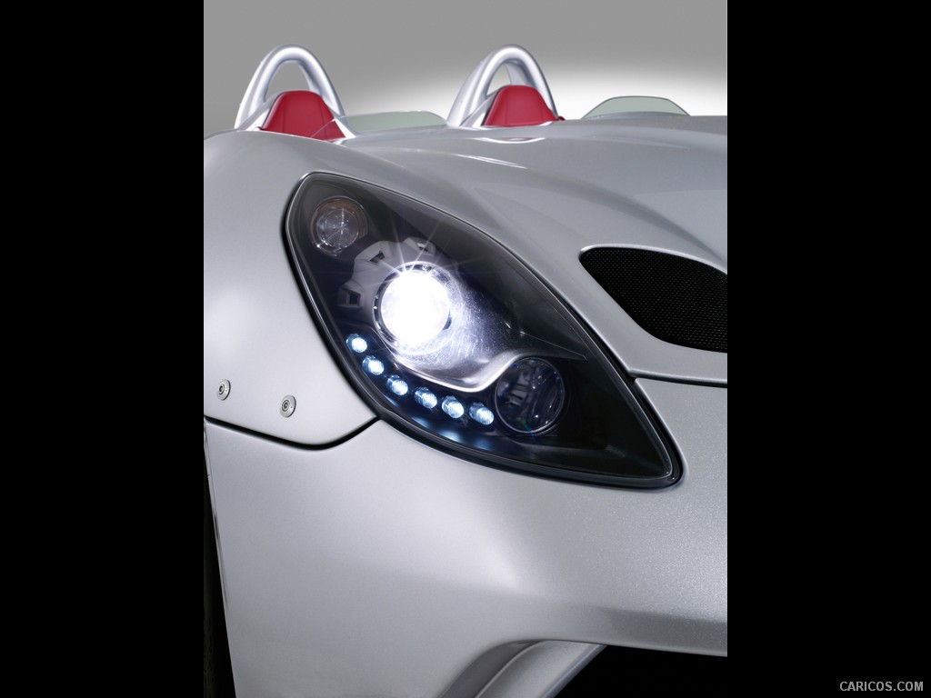 Mercedes-Benz SLR Stirling Moss Wallpaper 