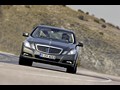 2010 Mercedes-Benz E-Class Sedan  - Front Angle View Photo