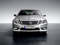 2010 Mercedes-Benz E-Class Sedan  - Front Angle View Photo