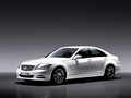 2010 Mercedes-Benz S400 BlueHybrid - Picture # 1