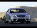 Mercedes-Benz S63 AMG (2010)  - Front Angle 