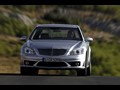 Mercedes-Benz S63 AMG (2010) - Front Angle