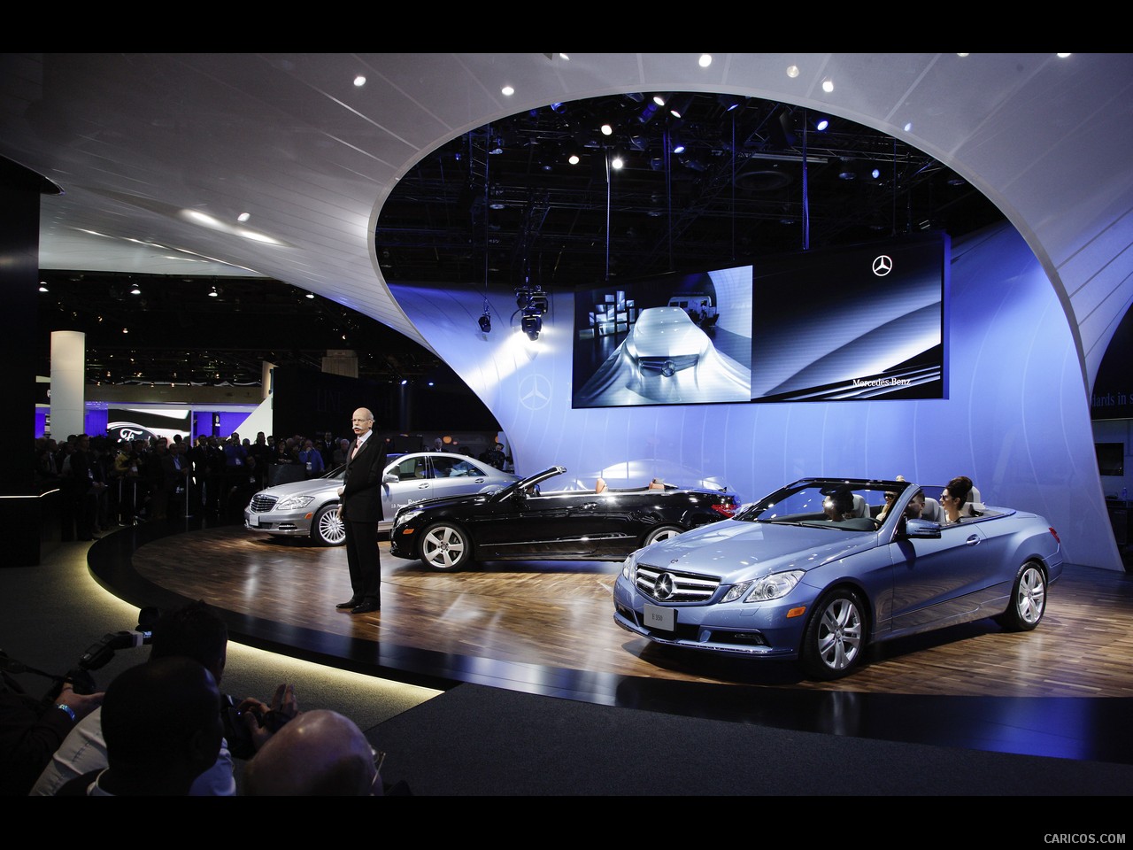 Mercedes-Benz E-Class Cabriolet Wallpaper 
