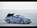 Mercedes-Benz E-Class Cabriolet - Top In Action - 