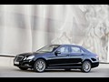 2011 Mercedes-Benz E-Class Guard - Picture # 4