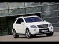 2011 Mercedes-Benz ML63 AMG - Picture # 2