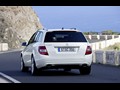 2012 Mercedes-Benz C-Class Estate - Picture # 12
