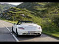 2012 Mercedes-Benz SLS AMG Roadster - Picture # 2