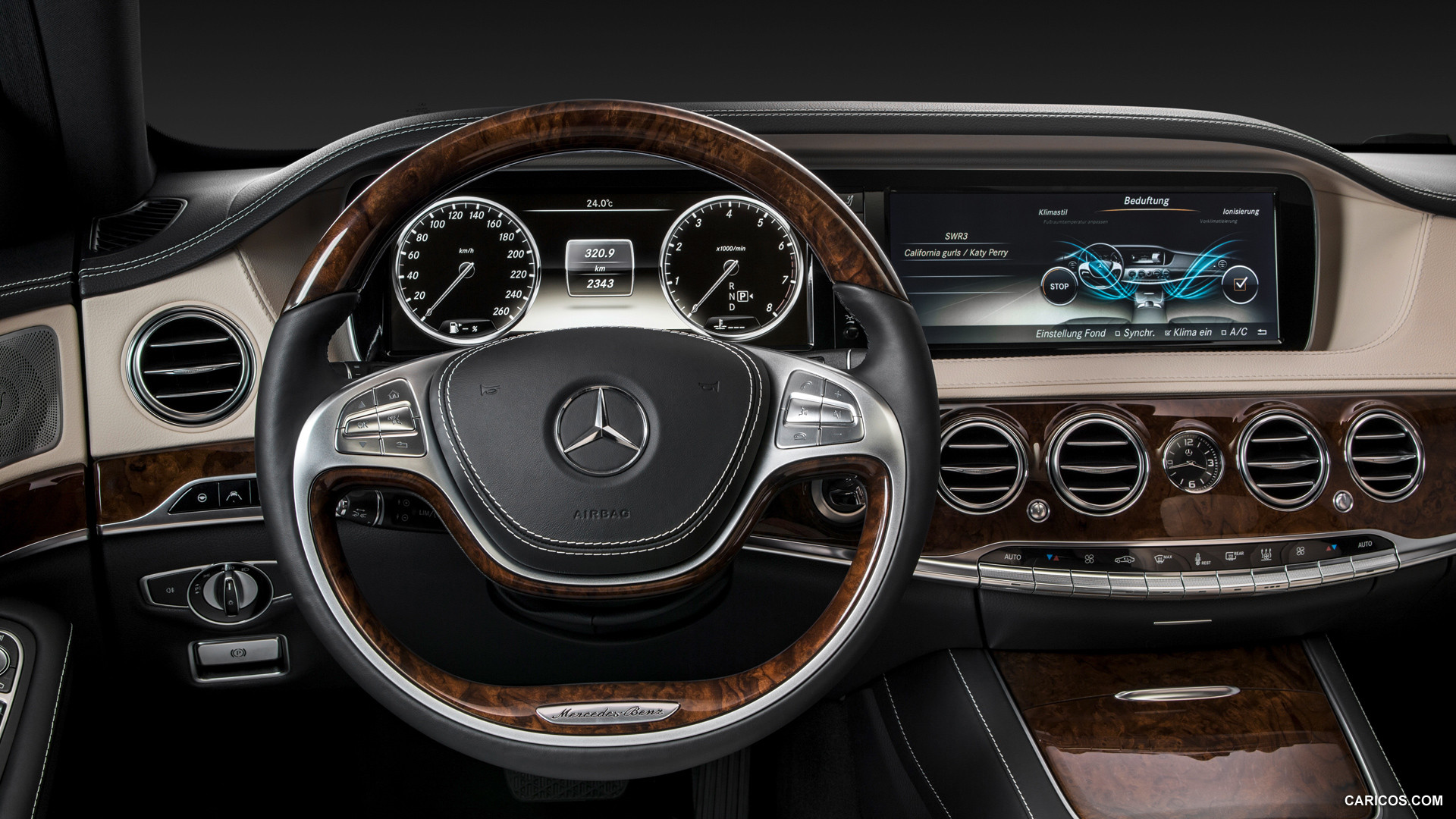 Mercedes Benz 2014 Interior