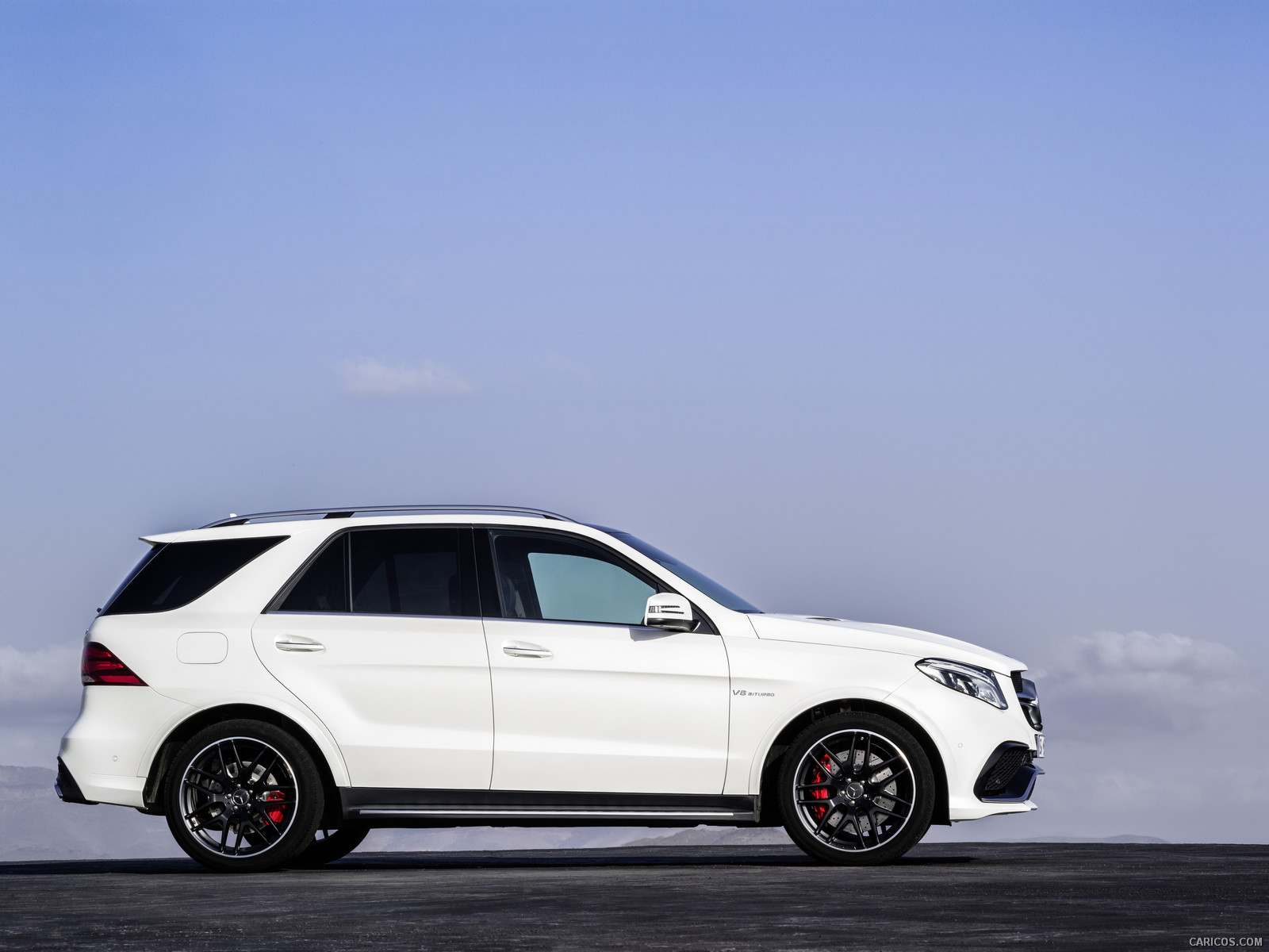 2016 Mercedes-AMG GLE 63 S (Designo Diamond White Bright) - Side | HD