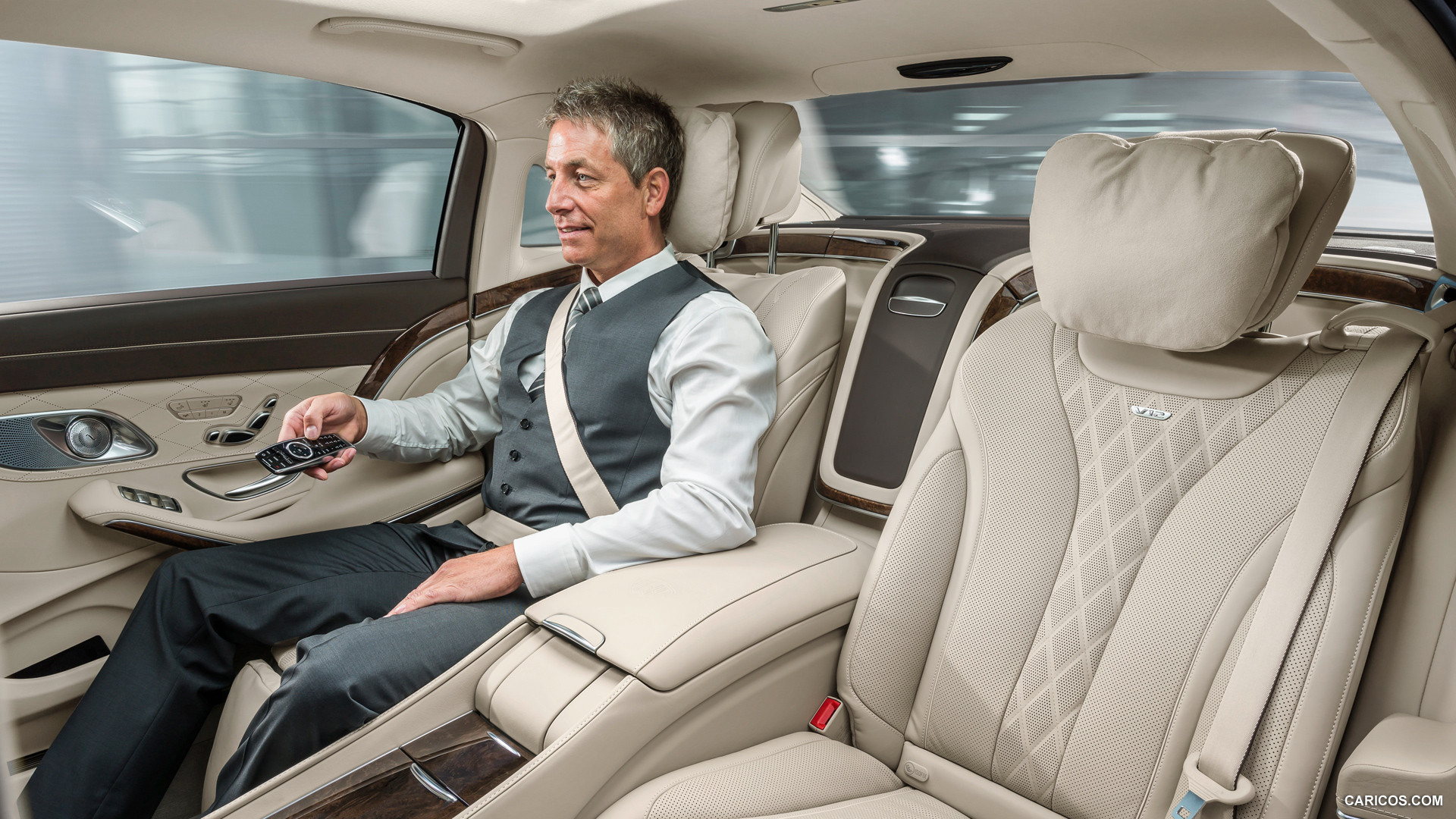 2016 MercedesMaybach SClass S600 Interior Rear Seats HD Wallpaper 37