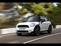 Mini Countryman (2011)  - Front Left Quarter 