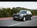 Mini Countryman (2011) - Front Left Quarter