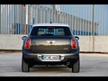 Mini Countryman (2011)  - Rear Angle 