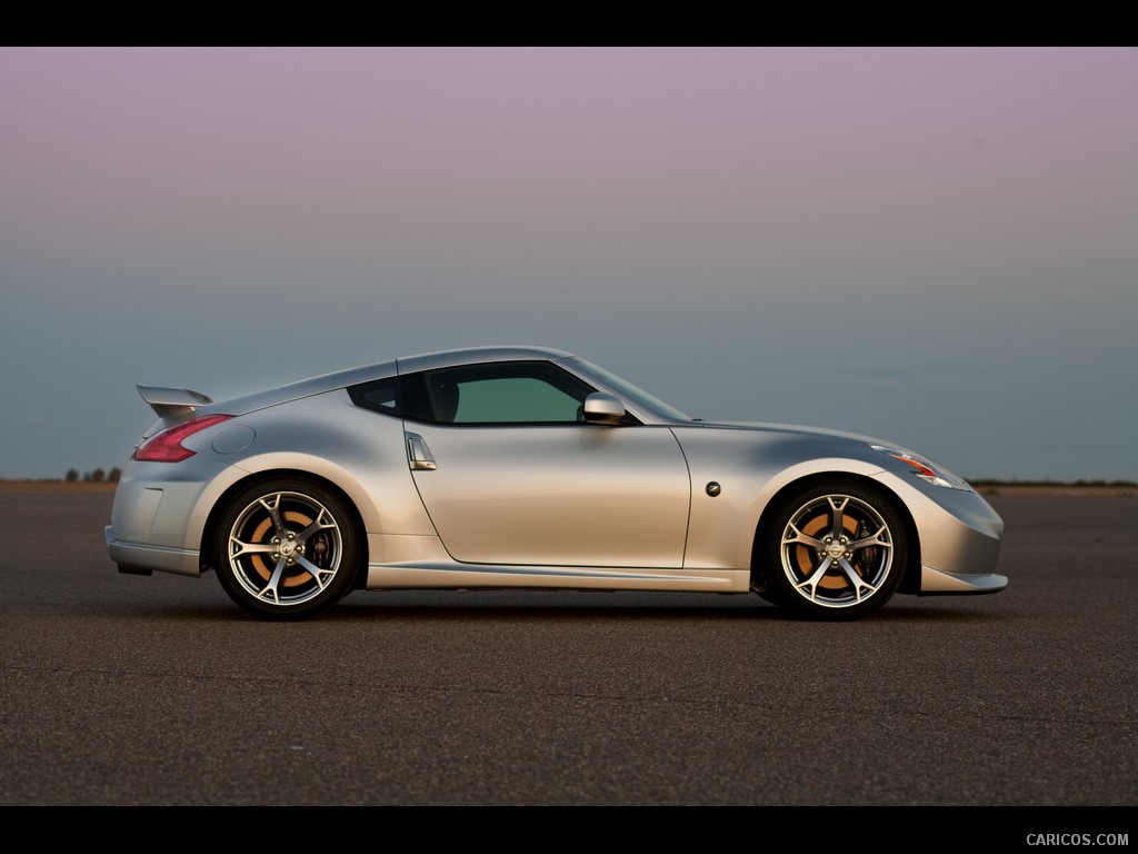 2010_nissan_370z_nismo_13_1024x768.jpg