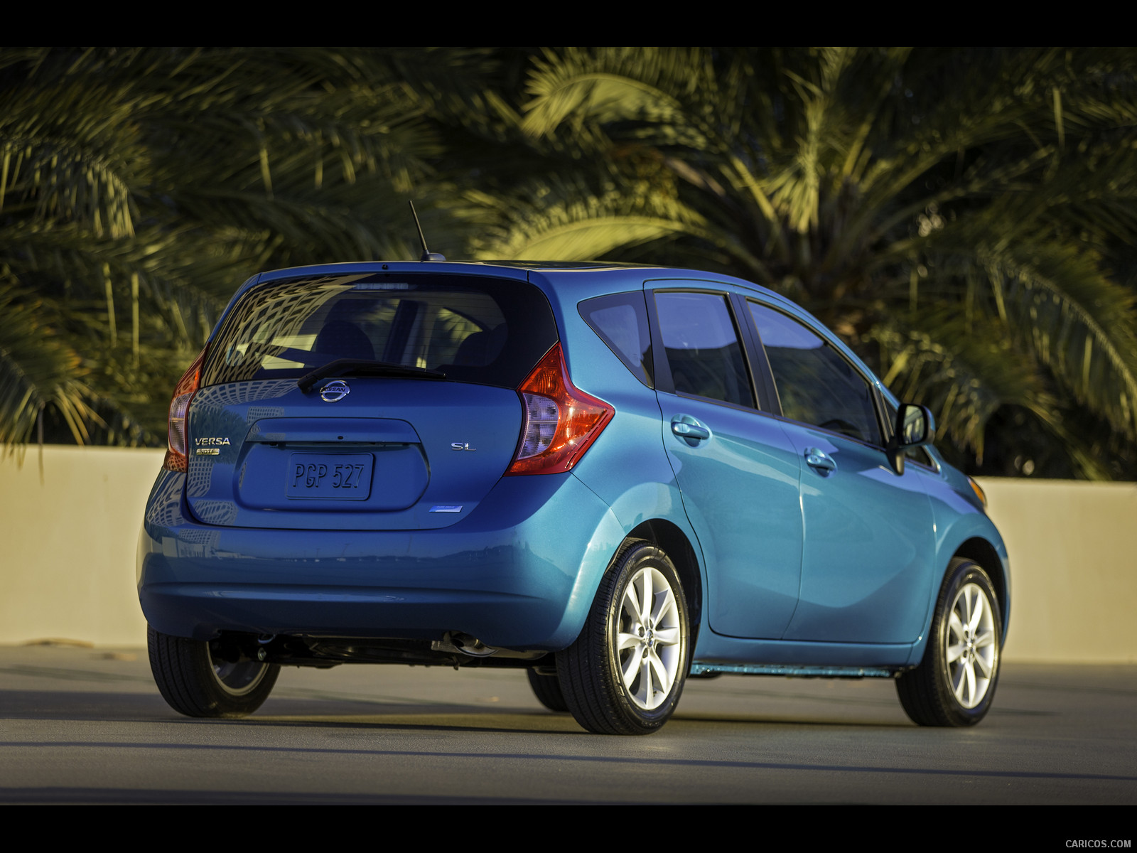 Nissan Versa Note Rear Wallpaper X