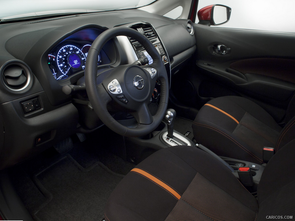2015 Nissan Versa Note SR  - Interior, 1024x768, #15 of 26