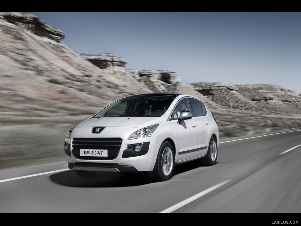 Peugeot 3008 HYbrid4 Wallpaper 
