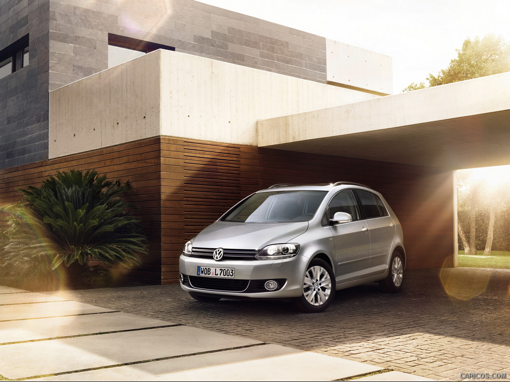 2013 Volkswagen Golf Plus Life  - Front, 1024x768, #1 of 6