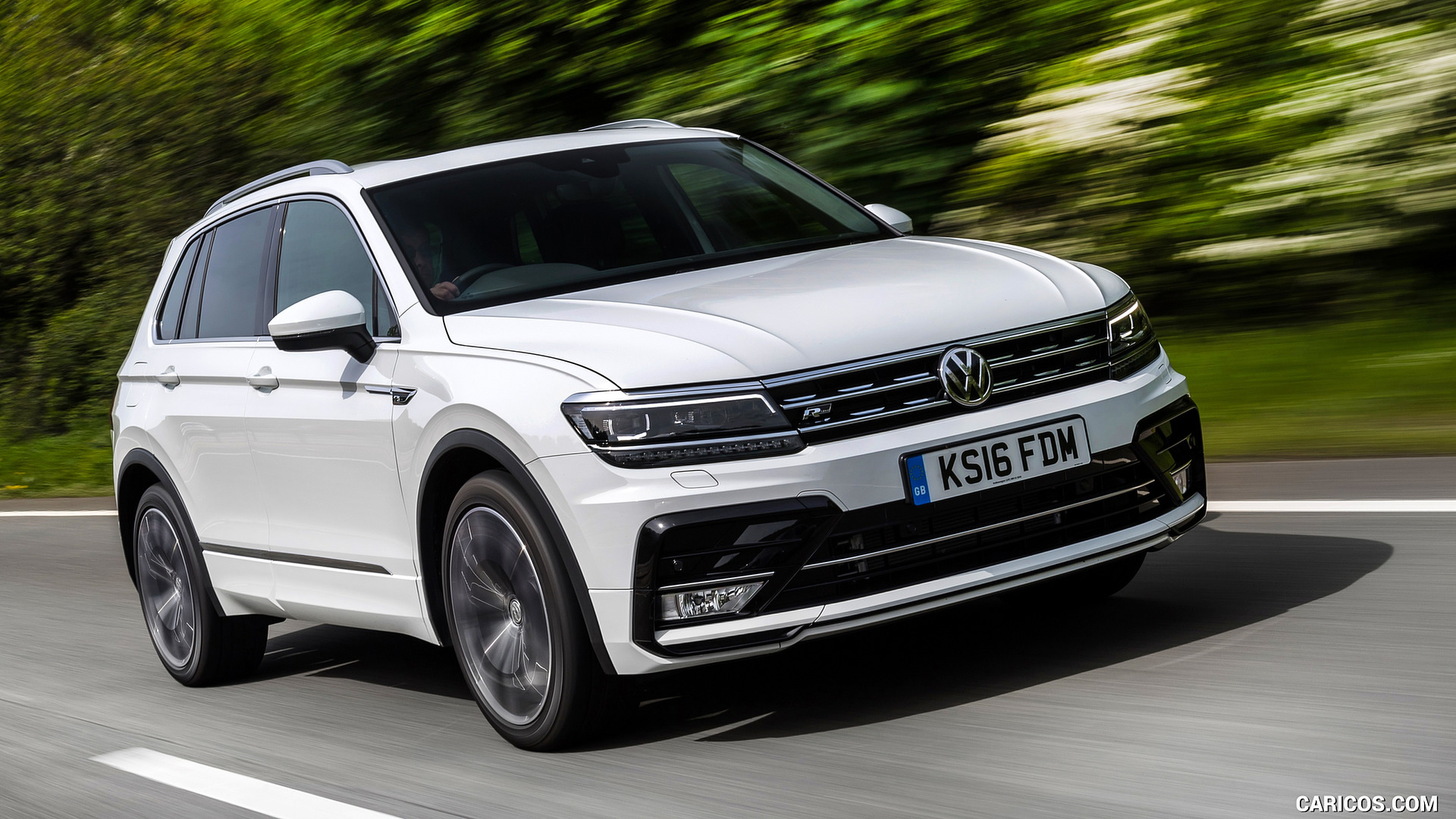 2017_volkswagen_tiguan_uk_17_1920x1080.j