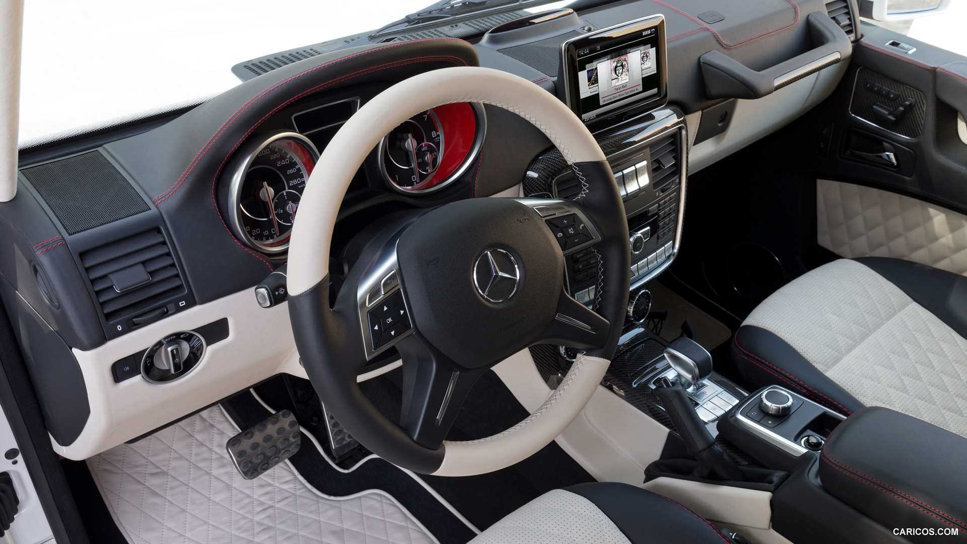 13 Mercedes Benz G63 Amg 6x6 Concept Interior Hd Wallpaper 55