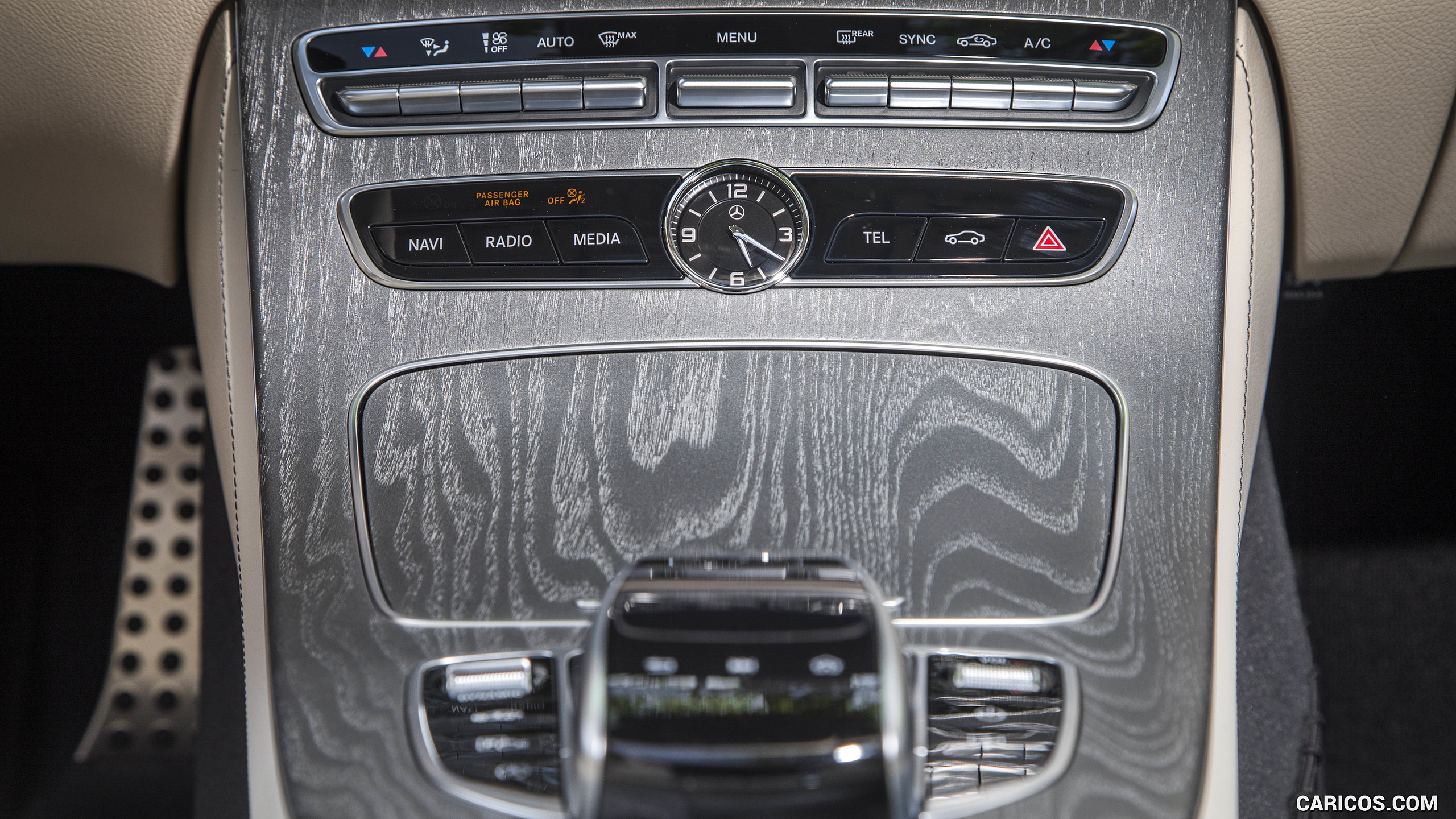 2019 Mercedes-Benz CLS 450 4MATIC (US-Spec) - Interior, Detail, #189 of 231