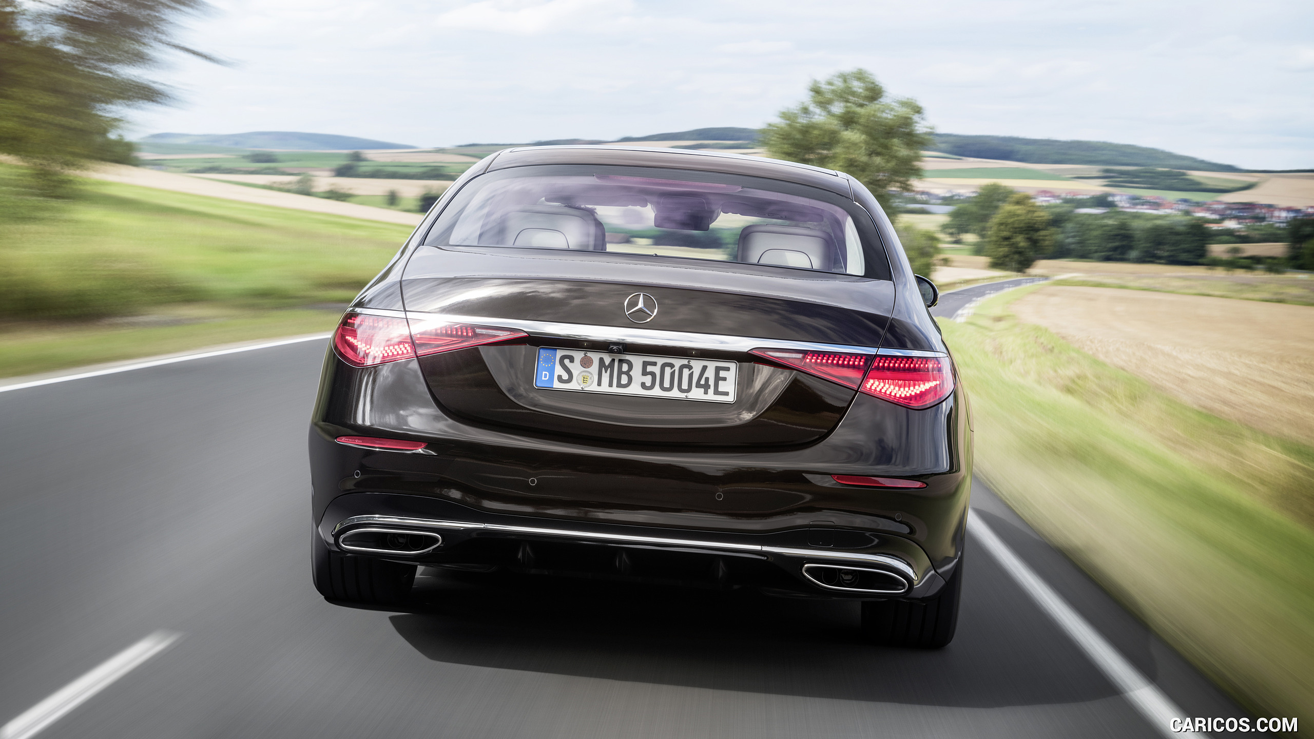 2021 Mercedes-Benz S-Class Plug-in-Hybrid (Color: Onyx Black) - Rear, #149 of 316