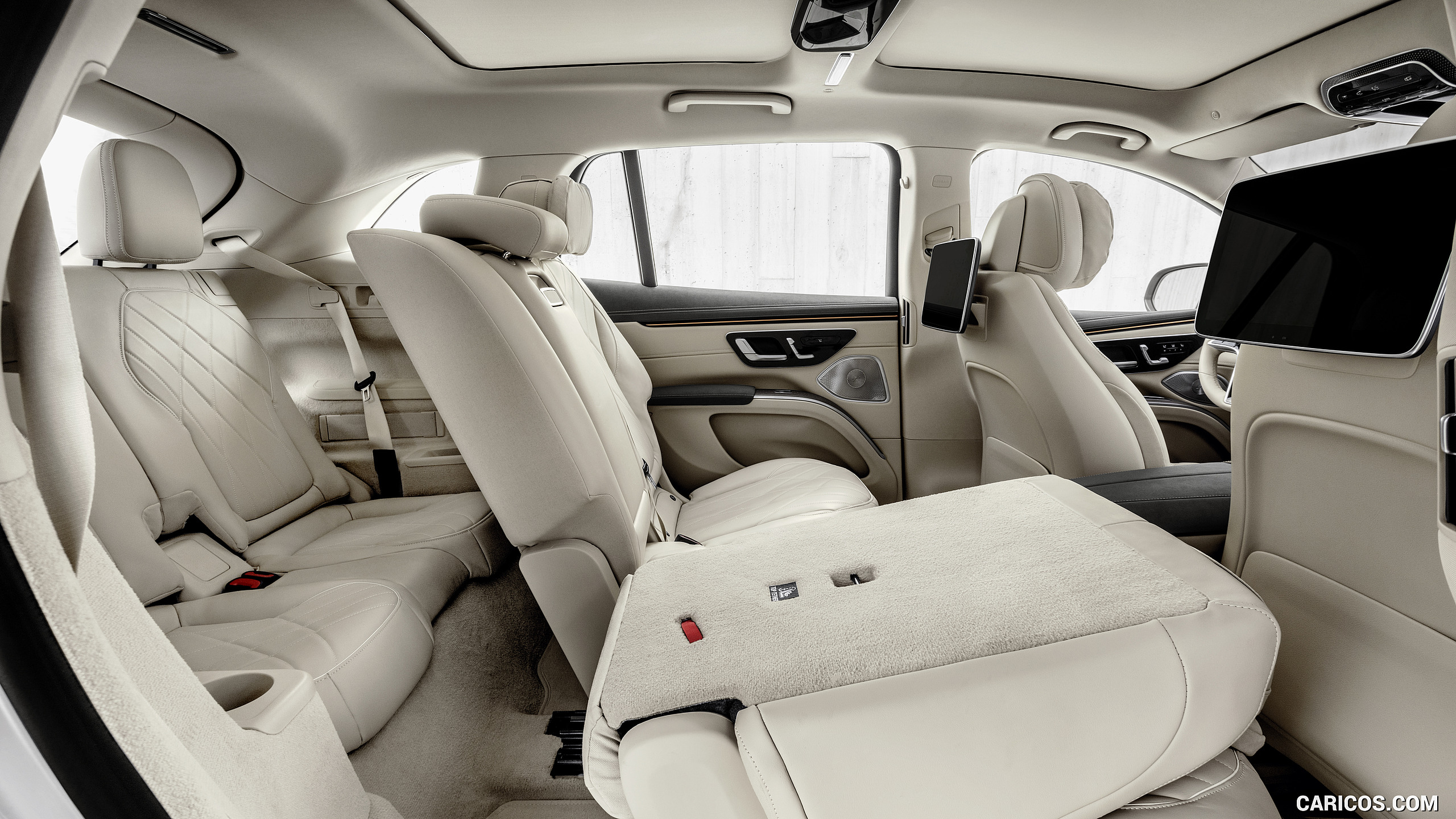 2023 Mercedes-Benz EQS SUV - Interior, Third Row Seats, #65 of 107